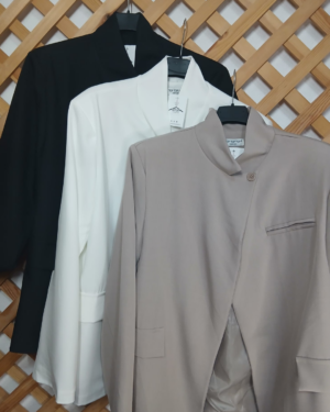 BLAZER CRUZADA "CUELLO ALTO"