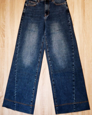 Pantalón vaquero campana